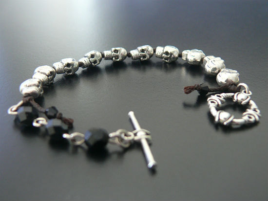 gothic_skull_tribal_bracelet_knot_boho_black_small_bracelets_and_wristbands_4.jpg