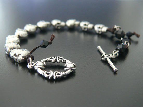 gothic_skull_tribal_bracelet_knot_boho_black_small_bracelets_and_wristbands_3.jpg