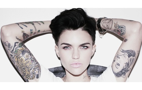 A Girlfriend S Guide To Getting The Super Short Hair You Crave