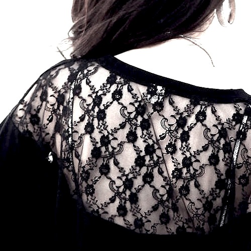 romance_black_lace_bat_wing_design_top_large_leggings_3.jpg