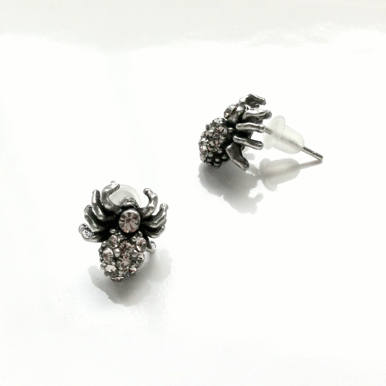 spider_stud_earrings_earrings_3.jpg