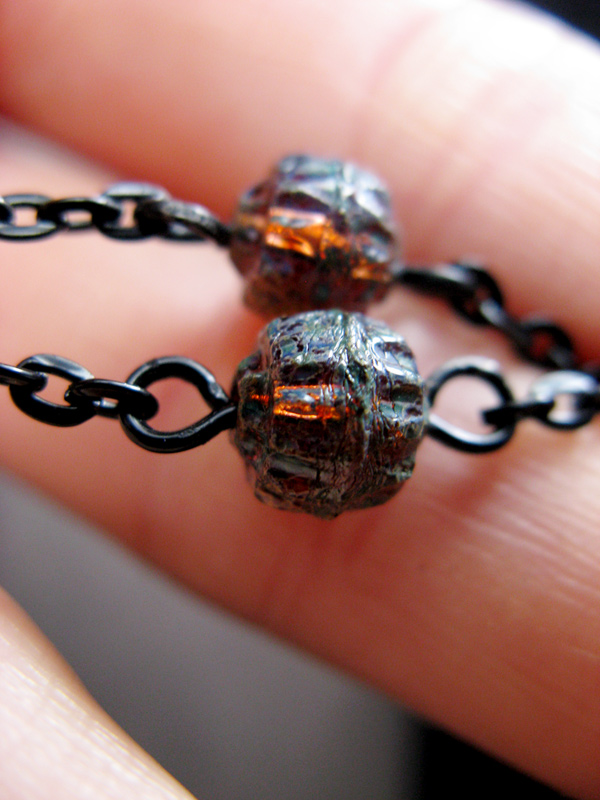 skeleton_zombie_necklace_necklaces_2.jpg