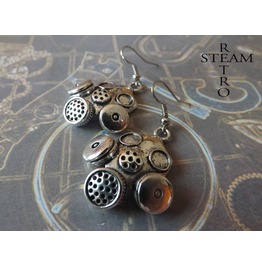 Silver_cyberpunk_gasmask_earrings_cyber_jewellery_earrings_6
