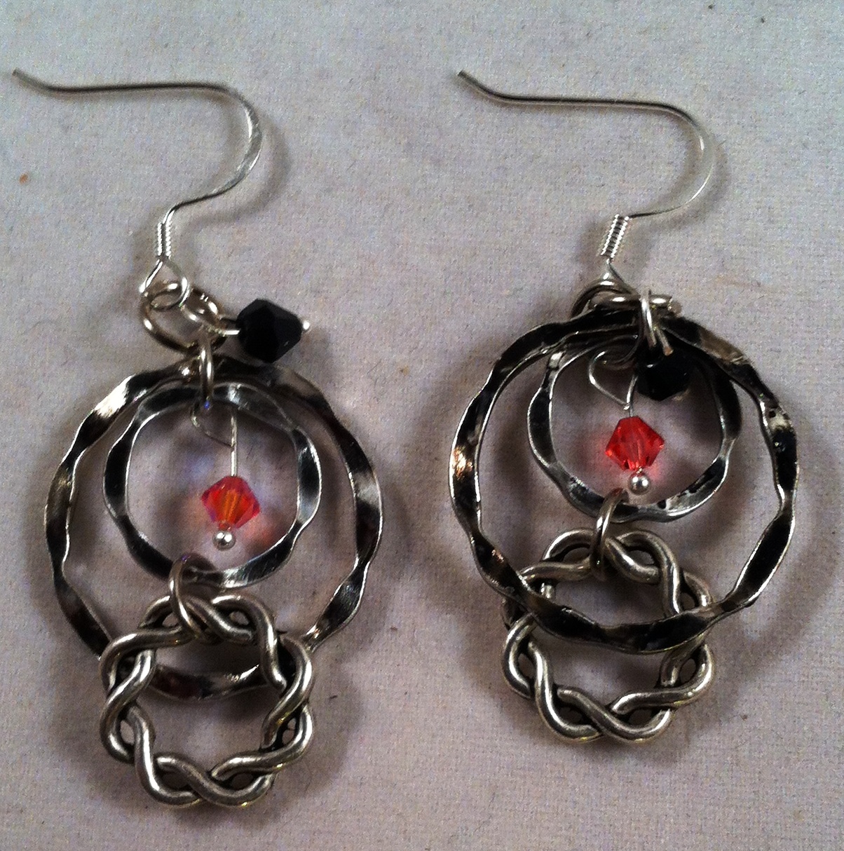 hammered_silver_loops_earrings_2.jpg
