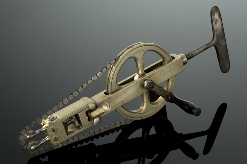 8 Terrifying Steampunk Inspired Medical Instruments!