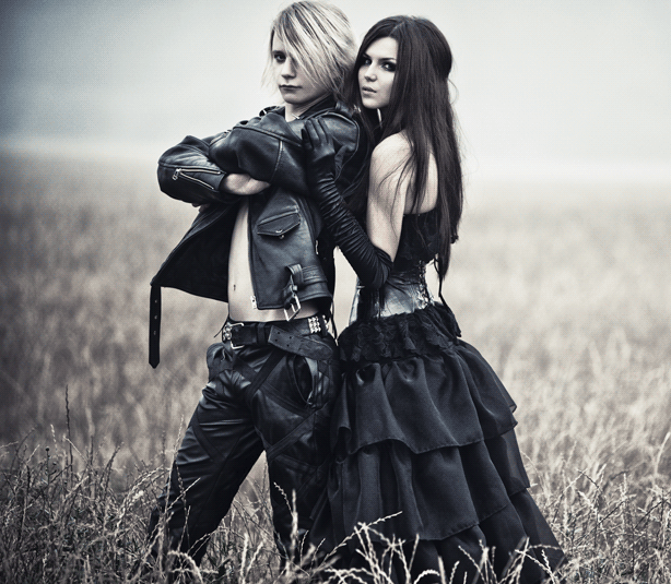 How To Wear All Black For Goth Style