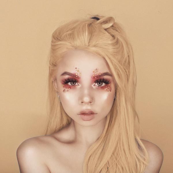 Witch-Inspired Makeup Looks: Eleanor Barnes