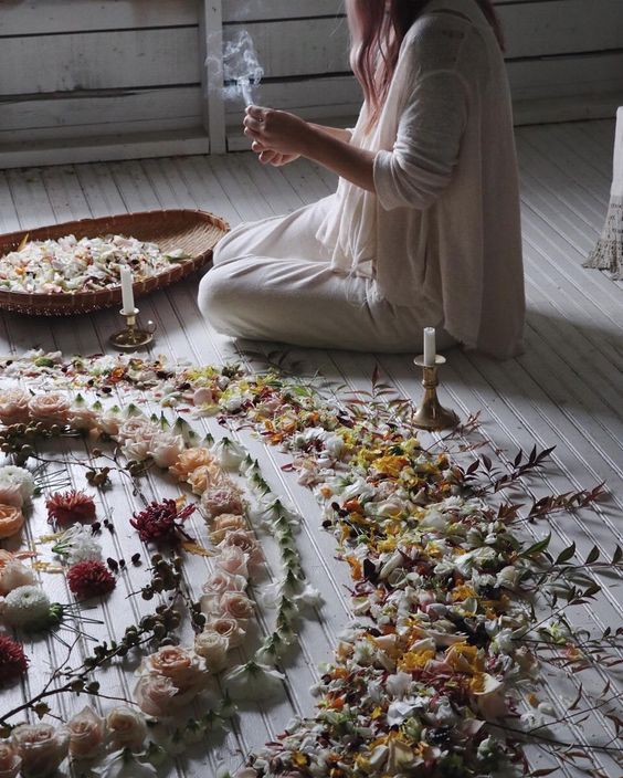 White Witch, Wiccan Healing With Flower Grid