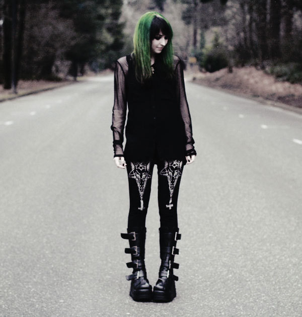 Alternative fashion tips: Edgy winter wear