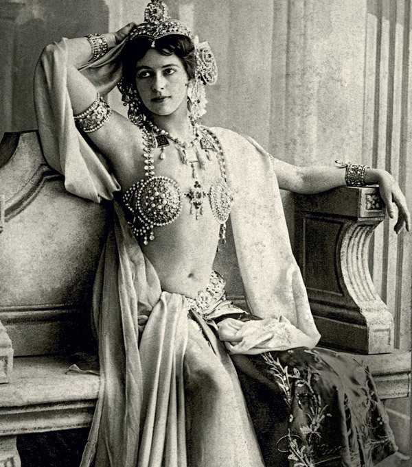 Undercover Spies: Burlesque During Wartime - Mata Hari
