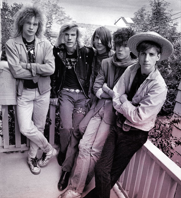 How to Achieve the 90s Pearl Jam Look in Three Simple Steps